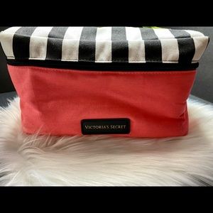 Victoria’s Secret bra bag